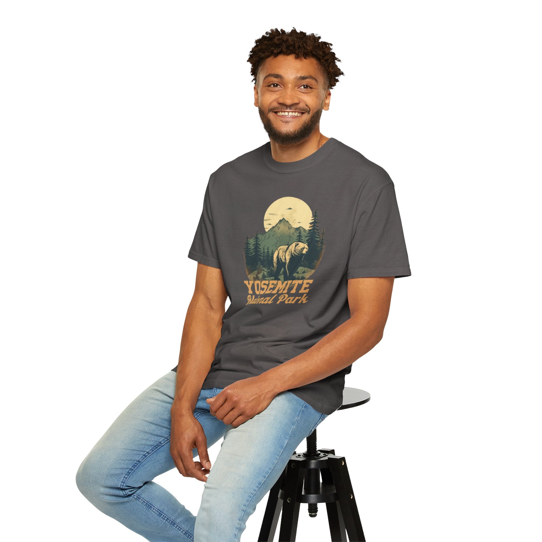 Yosemite National Park Graphic, Comfort Colors Soft Relaxed Fit Unisex Garment-Dyed T-shirt