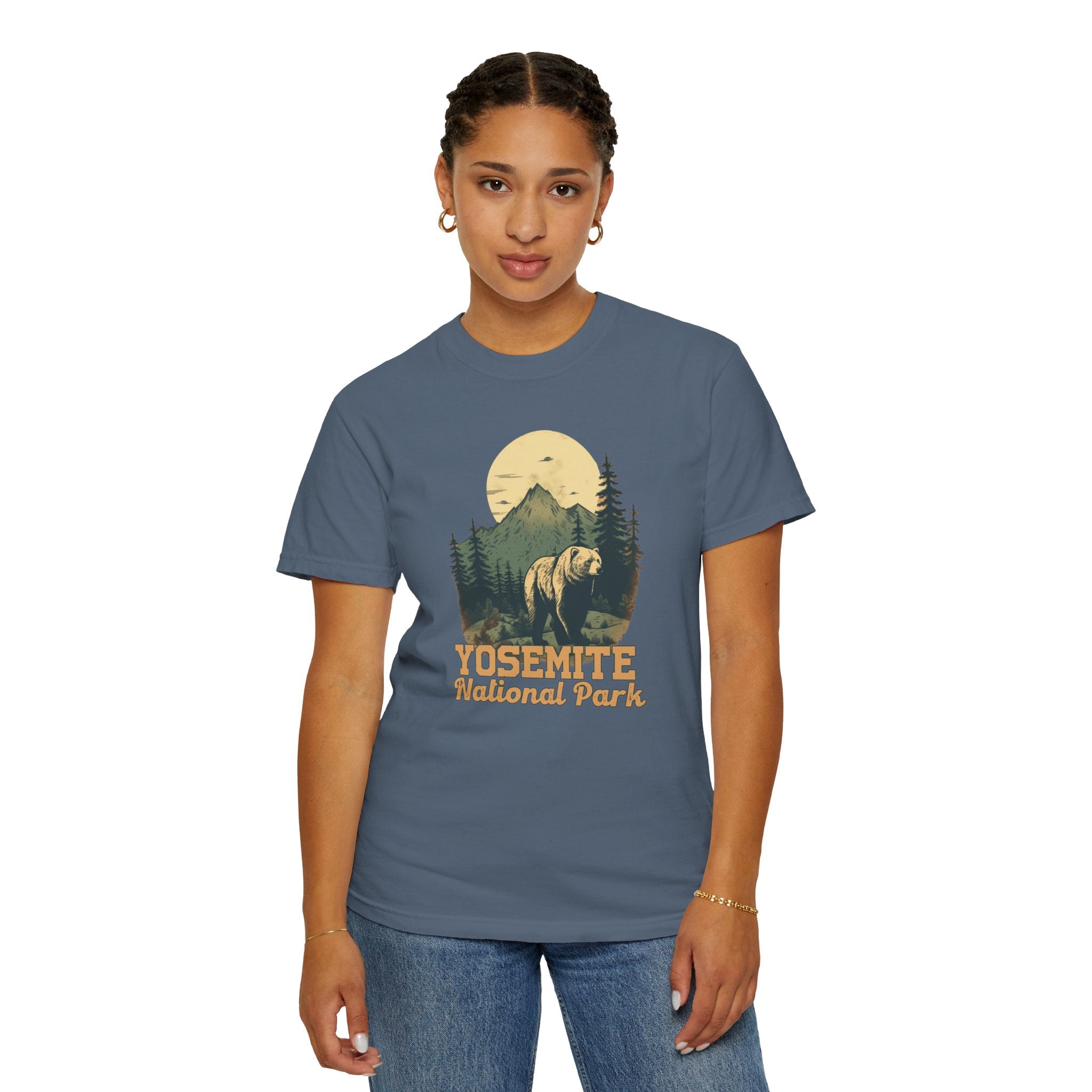 Yosemite National Park Graphic, Comfort Colors Soft Relaxed Fit Unisex Garment-Dyed T-shirt