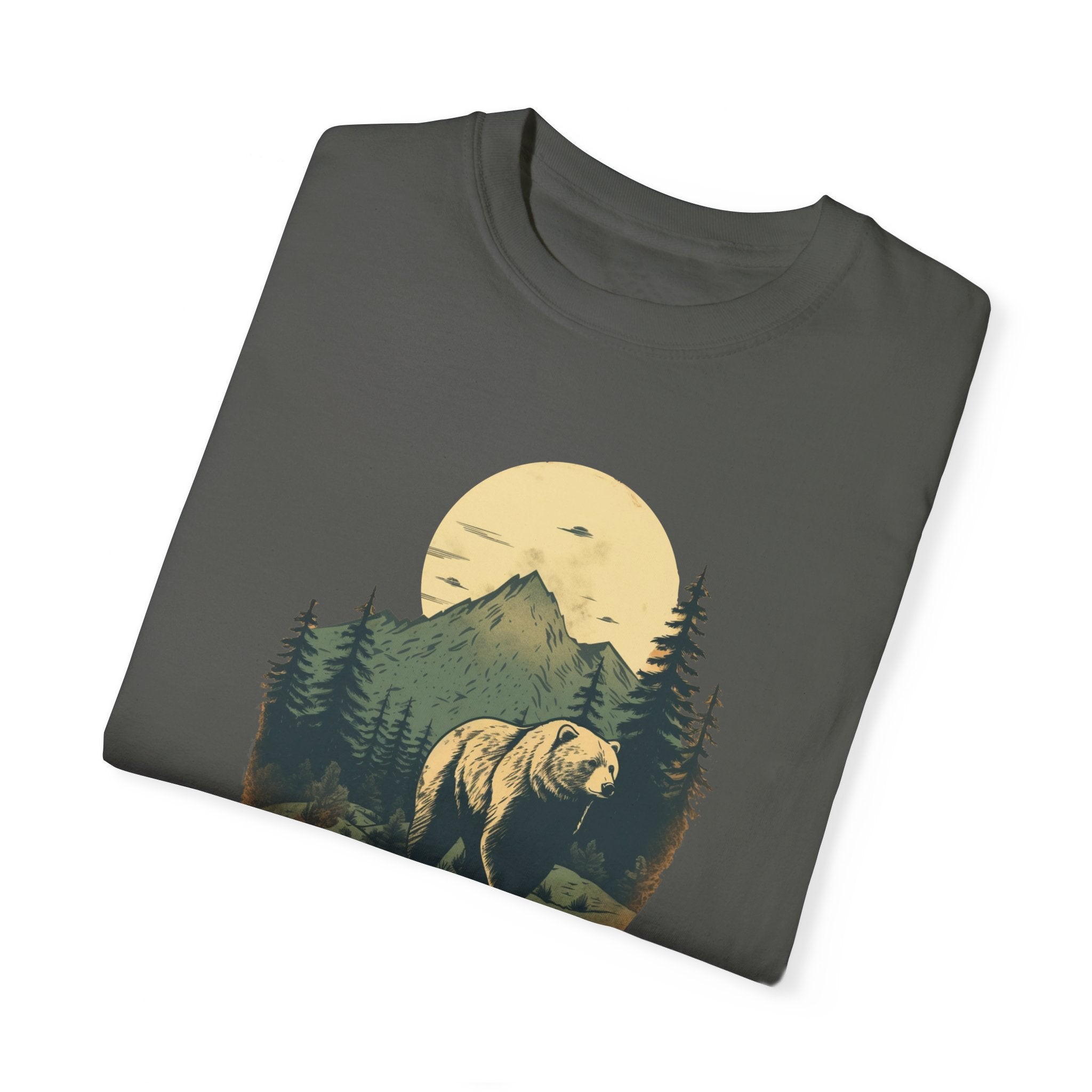 Yosemite National Park Graphic, Comfort Colors Soft Relaxed Fit Unisex Garment-Dyed T-shirt
