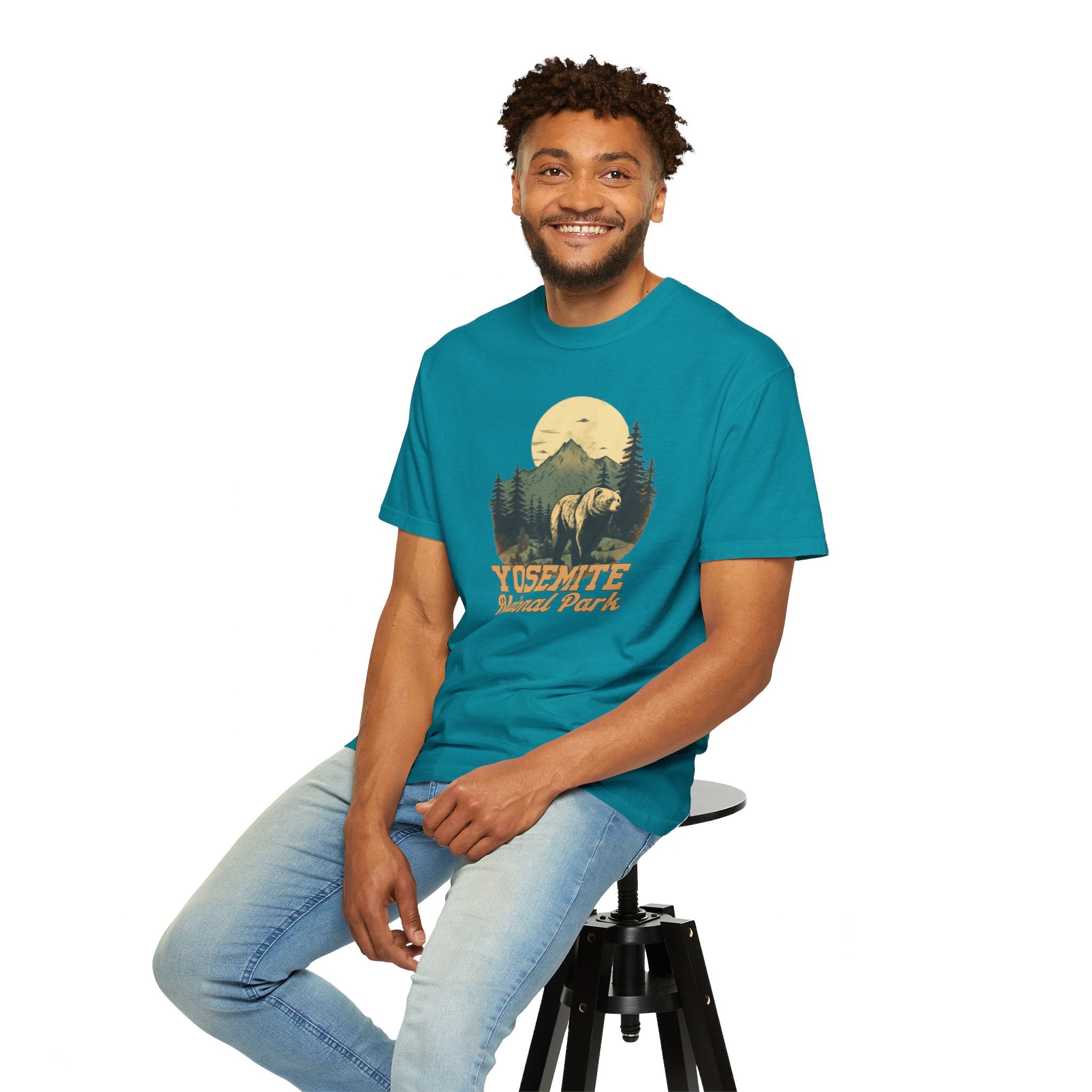 Yosemite National Park Graphic, Comfort Colors Soft Relaxed Fit Unisex Garment-Dyed T-shirt