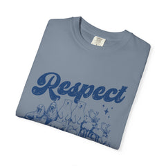 Polar bears, walrus, Arctic fox, reindeer (caribou), seals, beluga whales, narwhal Respect the Locals T-Shirt