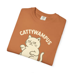 Cattywampus Expert T-Shirt | Funny Cat Tee, Gift for Cat Lovers, Cute Pet Shirt, Casual Wear, Unisex Apparel