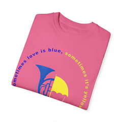 Blue French Horn and Yellow Umbrella Unisex T-shirt - HIMYM Fan Apparel