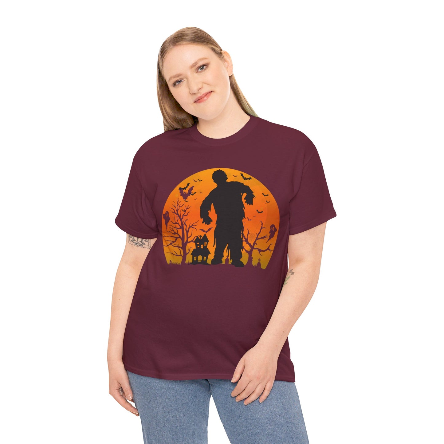 HAUNTED HOUSE ZOMBIE! Graphic Unisex Heavy Cotton Tee