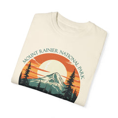 Mount Rainier National Park Graphic, Comfort Colors Soft Relaxed Fit Unisex Garment-Dyed T-shirt