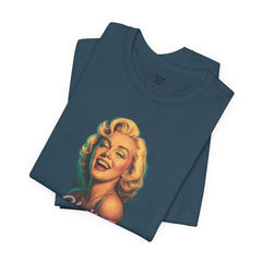 Vintage Marilyn Monroe Shes A Beauty Unisex Tee