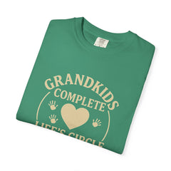 Grandkids Complete Life’s Circle of Love T-Shirt, Family Shirt, Gift for Grandma, Heartwarming Tee, Casual Everyday Wear