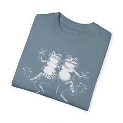 Frog Dancing Its Real, Retro Graphic Shirt, 90s Frog Tee, Nature Shirt, Dancing Frog Tee, Frog Lovers, Vintage Style Relaxed Fit T-shirt