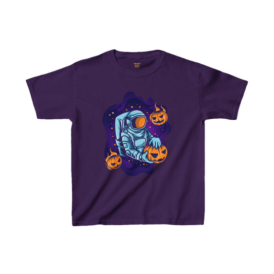 Space Man Celebrating Halloween  - Kids Heavy Cotton™ Tee