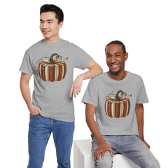 Autumn-Themed Pumpkin Book Tee, Cozy Fall Shirt, Halloween Apparel, Literary Gift, Unisex Comfortable T-Shirt