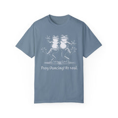 Frog Dancing Its Real, Retro Graphic Shirt, 90s Frog Tee, Nature Shirt, Dancing Frog Tee, Frog Lovers, Vintage Style Relaxed Fit T-shirt