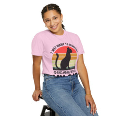 Workout & Cat Lover Unisex T-Shirt - I Just Want to Workout and Hang with My Cat