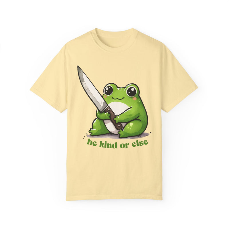 Retro Frog Graphic Shirt, 90s Cute Frog Tee, Nature Shirt, Knife wielding Frog Tee, Frog Lovers, Vintage Relaxed Fit T-shirt, gift for her