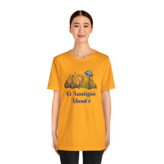 Éí Aanighóó Áhoolé Navajo The Truth Is Out There UFO Unisex Short Sleeve Tee