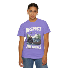 Bigfoot and Alien Outdoor Canoe Adventure - Respect The Locals T-Shirt