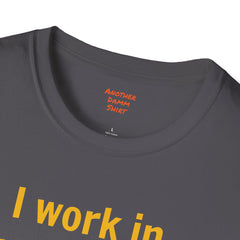 I work in prosthetics. I'm a 'limb-itless' professional! - T-Shirt