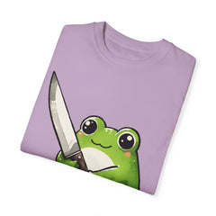 Retro Frog Graphic Shirt, 90s Cute Frog Tee, Nature Shirt, Knife wielding Frog Tee, Frog Lovers, Vintage Relaxed Fit T-shirt, gift for her