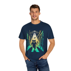 Raccoon UFO Funny Comfort Colors Graphic T-Shirt