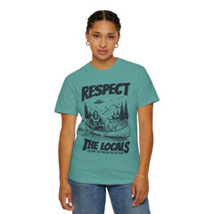 Bigfoot and Alien Outdoor Canoe Adventure - Respect The Locals T-Shirt