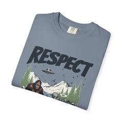 Bigfoot and Alien Outdoor Canoe Adventure - Respect The Locals T-Shirt