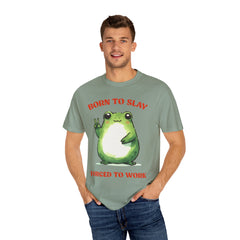 Vintage Style Frog , Born to slay -  Stylish Unisex T Shirt