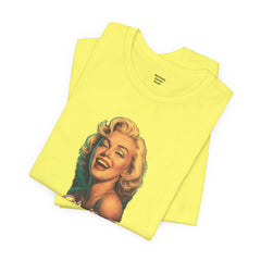 Vintage Marilyn Monroe Shes A Beauty Unisex Tee