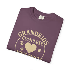 Grandkids Complete Life’s Circle of Love T-Shirt, Family Shirt, Gift for Grandma, Heartwarming Tee, Casual Everyday Wear