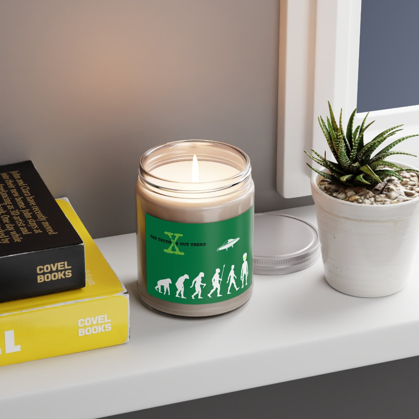 The Truth Is Out There, 9oz Scented Candle