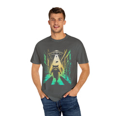 Raccoon UFO Funny Comfort Colors Graphic T-Shirt