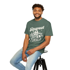 Polar bears, walrus, Arctic fox, reindeer (caribou), seals, beluga whales, narwhal Respect the Locals T-Shirt