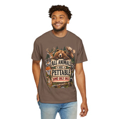 All Animals Are Pettable T-Shirt – Funny Animal Lover Wildlife Design