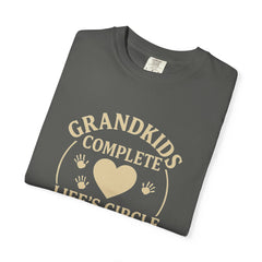 Grandkids Complete Life’s Circle of Love T-Shirt, Family Shirt, Gift for Grandma, Heartwarming Tee, Casual Everyday Wear