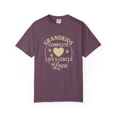 Grandkids Complete Life’s Circle of Love T-Shirt, Family Shirt, Gift for Grandma, Heartwarming Tee, Casual Everyday Wear