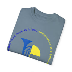 Blue French Horn and Yellow Umbrella Unisex T-shirt - HIMYM Fan Apparel