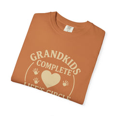 Grandkids Complete Life’s Circle of Love T-Shirt, Family Shirt, Gift for Grandma, Heartwarming Tee, Casual Everyday Wear