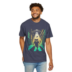 Raccoon UFO Funny Comfort Colors Graphic T-Shirt