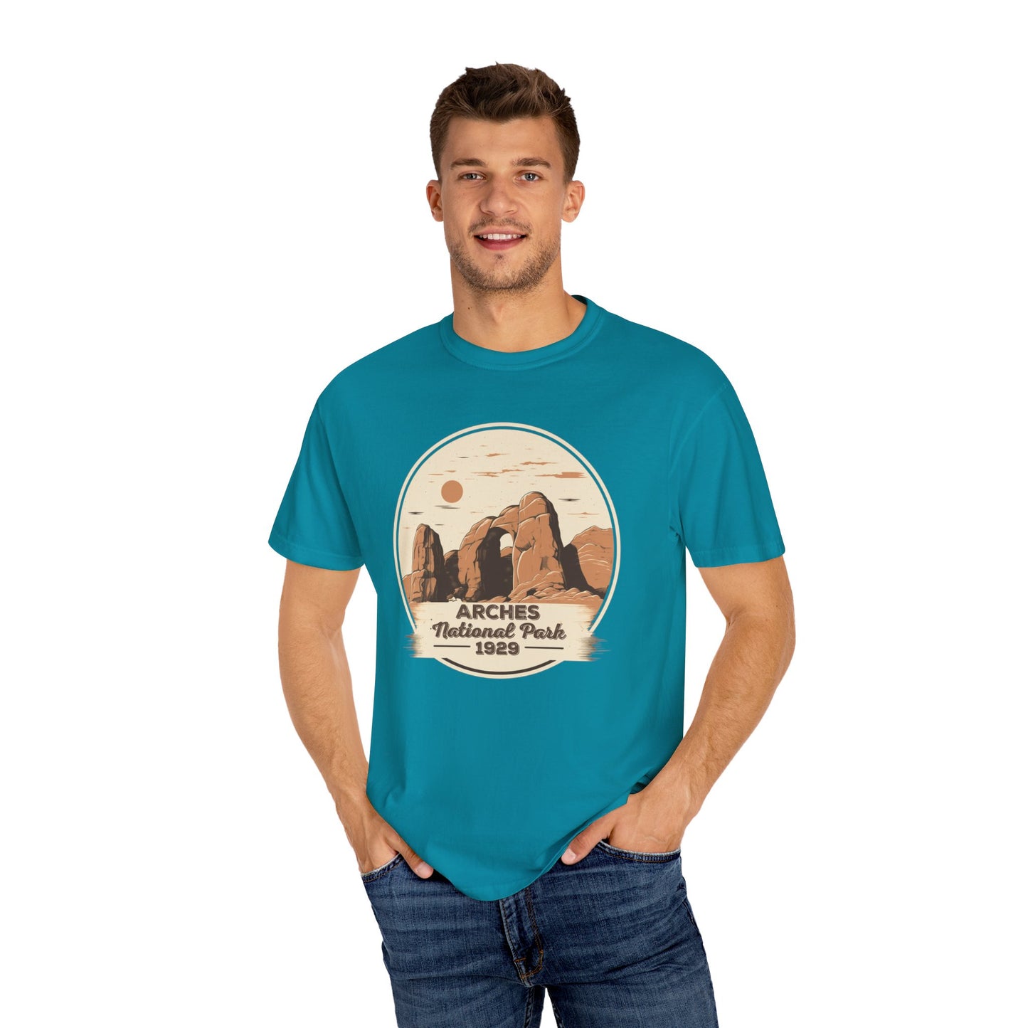 Arches National Park Graphic, Comfort Colors Soft Relaxed Fit Unisex Garment-Dyed T-shirt