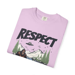 Bigfoot and Alien Outdoor Canoe Adventure - Respect The Locals T-Shirt