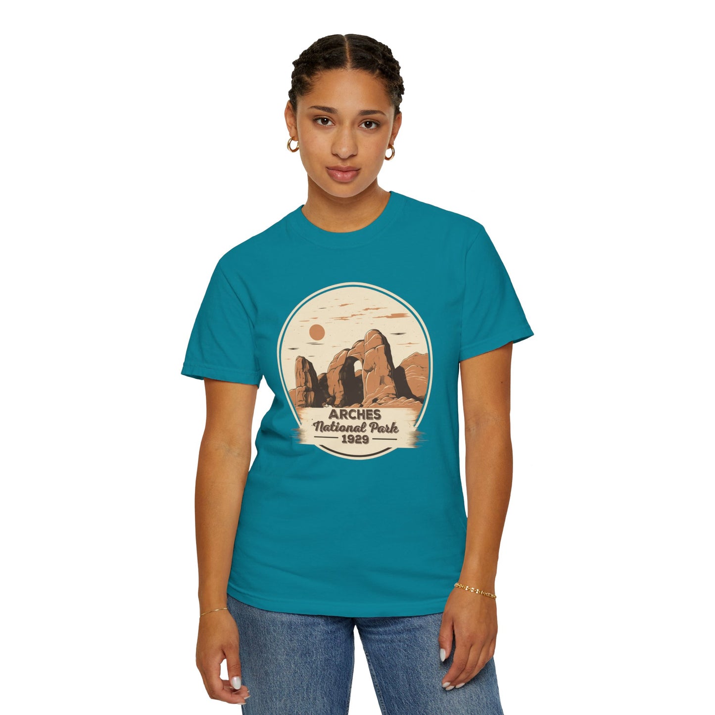 Arches National Park Graphic, Comfort Colors Soft Relaxed Fit Unisex Garment-Dyed T-shirt