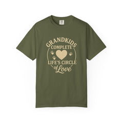 Grandkids Complete Life’s Circle of Love T-Shirt, Family Shirt, Gift for Grandma, Heartwarming Tee, Casual Everyday Wear