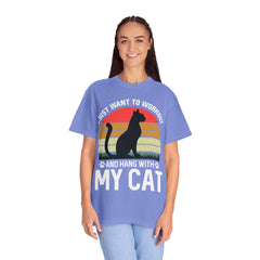 Workout & Cat Lover Unisex T-Shirt - I Just Want to Workout and Hang with My Cat