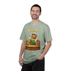Golden Retriever Brewer Beer T-Shirt — Cute Brew-Dog Graphic Tee