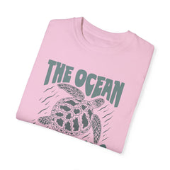 Sea Turtle, The Ocean Is Calling -  Graphic Unisex Garment-Dyed T-shirt