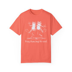 Frog Dancing Its Real, Retro Graphic Shirt, 90s Frog Tee, Nature Shirt, Dancing Frog Tee, Frog Lovers, Vintage Style Relaxed Fit T-shirt