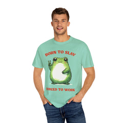 Vintage Style Frog , Born to slay -  Stylish Unisex T Shirt