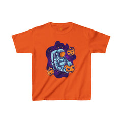 Space Man Celebrating Halloween  - Kids Heavy Cotton™ Tee