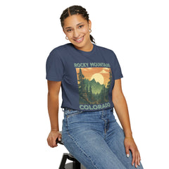 Rocky Mountains Colorado Graphic, Comfort Colors Soft Relaxed Fit Unisex Garment-Dyed T-shirt