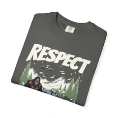 Bigfoot and Alien Outdoor Canoe Adventure - Respect The Locals T-Shirt
