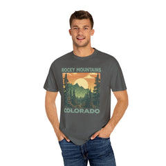 Rocky Mountains Colorado Graphic, Comfort Colors Soft Relaxed Fit Unisex Garment-Dyed T-shirt