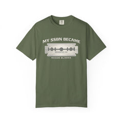 My SSBN Became Razor Blades Graphic Vintage Submarine Veteran Tee